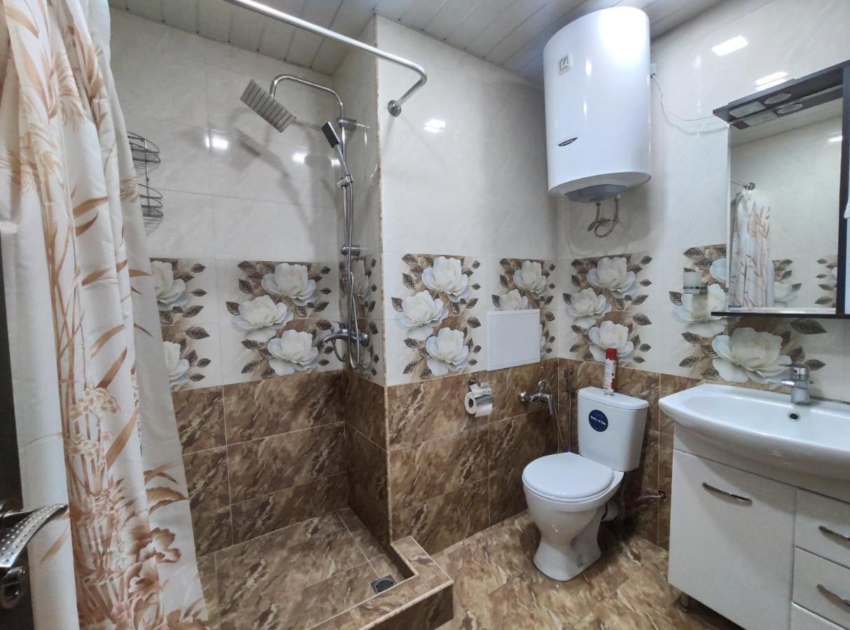 Khanjyan 7 Luxury Apartment 耶烈万 外观 照片