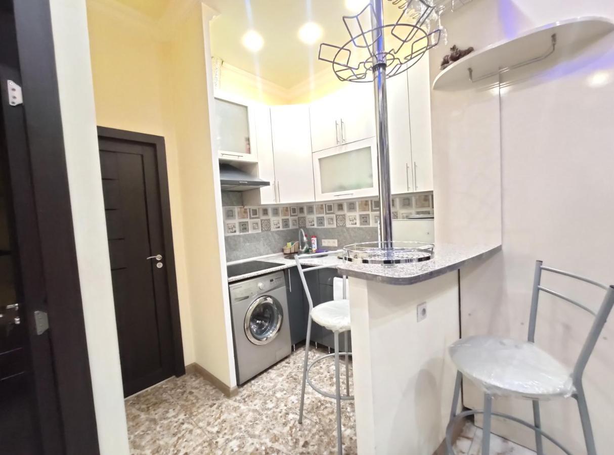 Khanjyan 7 Luxury Apartment 耶烈万 外观 照片