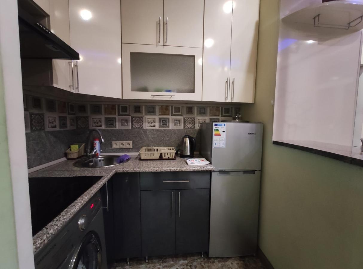 Khanjyan 7 Luxury Apartment 耶烈万 外观 照片